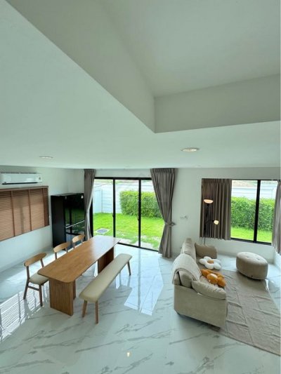 ให้เช่าบ้านแฝดหลังมุม 3 ห้องนอน โคโม่ เบียงก้า บางนา Como Bianca สไตล์ Minimal Eco Living ใกล้เมกะบางนาและวงแหวนกาญจนา - รูปที่ 5