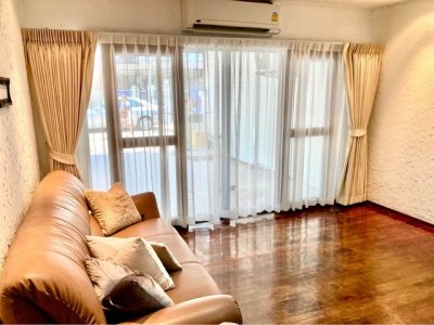 ให้เช่าทาวน์เฮ้าส์ 2 ชั้น 18 ตรว. 2 ห้องนอน บางนาตราด 56 แต่งสวย เฟอร์พร้อมอยู่ ใกล้เซ็นทรัลบางนา - รูปที่ 8