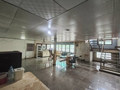 บ้าน - 46 ตร.วา 0 NGAN 0 RAI 4ห้องนอน2Bathroom   ทำเล-ดี กรุงเทพ - รูปที่ 2
