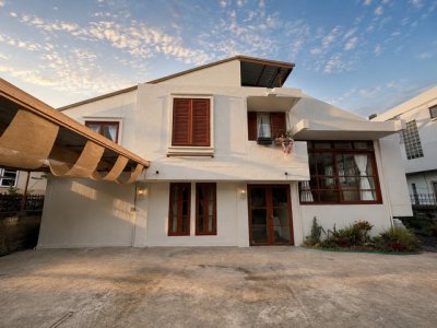 ให้เช่าบ้านเดี่ยว 2 ชั้น 88 ตรว. 5 ห้องนอน หมู่บ้านรัชดานิเวศน์ ห้วยขวาง renovate ใหม่ พร้อมเข้าอยู่ - รูปที่ 2