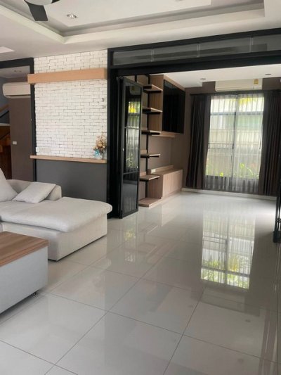 ให้เช่าบ้านหรู 2 ชั้น 80 ตรว. 4 ห้องนอน The Palm  พัฒนาการ 38  ดีไซน์ Modern Premium ใกล้ทางด่วน ใกล้เอกมัย ทองหล่อ - รูปที่ 3