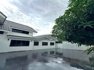 ให้เช่าบ้านเดี่ยว 2 ชั้น หลังใหญ่ 96 ตรว. ซอยนวมินทร์ 81 พื้นที่ขนาดใหญ่ เหมาะทำธุรกิจ หรือโฮมออฟฟิศ - รูปที่ 3