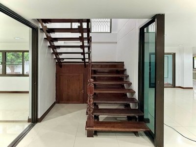 ให้เช่าบ้านเดี่ยว 2 ชั้น หลังใหญ่ 96 ตรว. ซอยนวมินทร์ 81 พื้นที่ขนาดใหญ่ เหมาะทำธุรกิจ หรือโฮมออฟฟิศ - รูปที่ 6