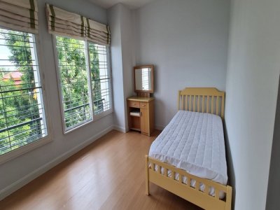 ให้เช่าทาวน์โฮม 3 ชั้น หมู่บ้านกลางเมือง ศรีนครินทร์ 24 (อ่อนนุช–พัฒนาการ) รีโนเวทใหม่ พร้อมเข้าอยู่ - รูปที่ 6
