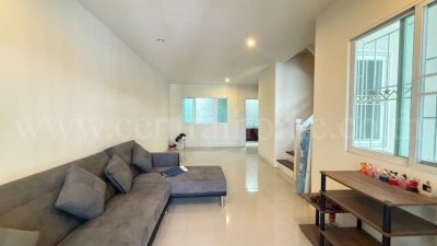 ขายด่วน ทาวน์เฮ้าส์ ภูมิใจนิเวศน์ 3 โครงการ 3 บ้านใหม่ไม่เคยอยู่ ราคาถูกที่สุดในโครงการ - รูปที่ 2