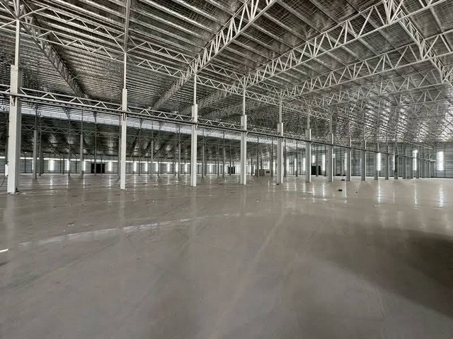 ให้เช่าโกดัง/โรงงาน พื้นที่ 34,200 ตรม. อ.หนองใหญ่ จ.ชลบุรี