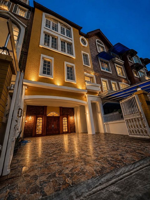 ให้เช่าบ้านหรู 5 ชั้น 450 ตร.ม. 4 ห้องนอน เย็นอากาศ เรสซิเดนท์ ใกล้ One Bangkok เหมาะอยู่อาศัยหรือทำโฮมออฟฟิศกลางกรุง