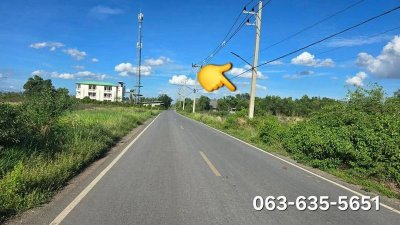 ขายที่ดินทำเลทอง หลัง มศว.องครักษ์ ถมแล้วทั้งแปลง หน้าติดถนนลาดยาง ท้ายติดคลองสวย ทำเลดี หายาก - รูปที่ 7