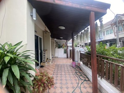 ขายทาวน์โฮมใหม่ 3 ชั้น ขนาด 27 ตร.ว พรอมเมนาดา เชียงใหม่ พร้อมเฟอร์นิเจอร์ ม่าน ครบชุดทั้งหลัง ทำเลดี - รูปที่ 5