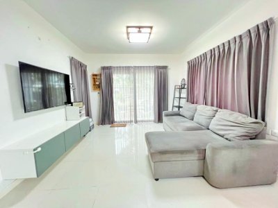 เฟอร์ฯ Villaggio บ้านเดี่ยว รพ.บางเสาธง 2.2 กม. บ้านเดี่ยว 2 ชั้น 3นอน 2น้ำ และเครื่องใช้ไฟฟ้าครบ ใกล้เอแบค บางนา 800 ม.50ตร.ว.160ตร.ม. - รูปที่ 2