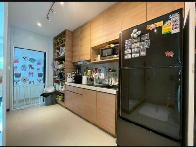 ขายบ้านเดี่ยว 3 ชั้น หน้าสวน 320 ตรม. โครงการ คาซ่า แกรนด์ สุขาภิบาล 5 ติดถนนใหญ่ ระหว่างสายไหม 79 และ 81 บิวท์อินทั้งหลัง พร้อมอยู่ - รูปที่ 6