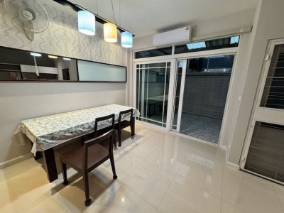 ให้เช่าทาวน์โฮม 3 ชั้น 3 ห้องนอน โครงการ The Terrace ลาดพร้าว 71 (นาคนิวาส 48) ใกล้เลียบด่วน ใกล้สตรีวิทยา2 - รูปที่ 5