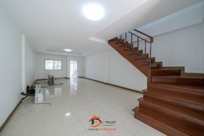 ขาย ทาวน์เฮาส์ 2 ชั้น ม.มัณฑนา นิเวศน์ บางโฉลง (บางนา-ตราด กม.18) 22 ตารางวา - รูปที่ 7