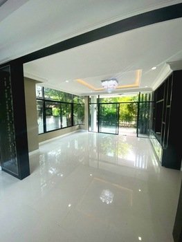 ขายด่วน หมู่บ้านเดอะแกรนด์ บางนา-วงแหวน ถนนเลียบวงแหวน โทร 095-164-2956 - รูปที่ 2