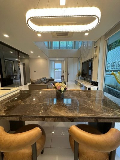 T26-904 ขาย บ้าน โครงการ VIVE เอกมัย-รามอินทรา โยธินพัฒนา 3 45000000 บาท ชั้นทั้งหมด 3 ชั้น กรุงเทพ บางกะปิ - รูปที่ 3
