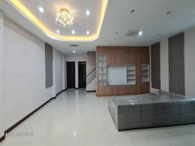 T26-900 ให้เช่า บ้าน Home office หรู 3 ชั้น 600 ตรม.ซอยสุขุมวิท 71 ปรีดีพนมยงค์26 กรุงเทพ 220000 บาทต่อเดือน ชั้นที่ 1 ชั้นทั้งหมด 3 ชั้น - รูปที่ 6