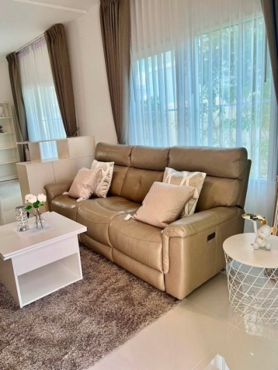 ให้เช่าบ้านเดี่ยว 2 ชั้น 50 ตรว. 3 ห้องนอน วิลลาจจิโอ 2 ศรีนครินทร์-บางนา ใกล้เมกะบางนา - รูปที่ 3