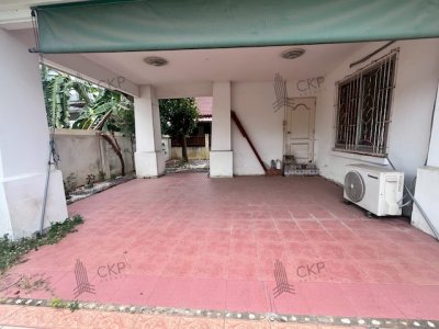 ขาย บ้านเดี่ยว พื้นที่ใช้สอยลงตัว บนทำเลที่รายล้อมด้วยโรงเรียน ตลาด โรงพยาบาล ห้าง และสนามบินดอนเมือง | รหัส 93315 - รูปที่ 2