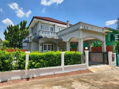 รหัสC7246 ให้เช่าบ้านเดี่ยว 2ชั้น บ้านรีโนเวทใหม่พร้อมอยู่ หมู่บ้านเบญจรงค์ ซอยรามคำแหง178 - รูปที่ 2