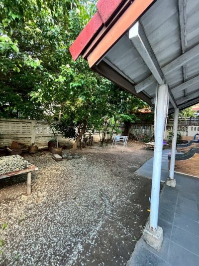 T26-844 ขาย บ้าน บ้านเดี่ยว 2 ชั้น 98 ตร.วา ซอยลาดพร้าว 64 ใกล้กับ รถไฟฟ้าสายสีเหลือง รัชดา ชั้นทั้งหมด 2 ชั้น กรุงเทพ - รูปที่ 2