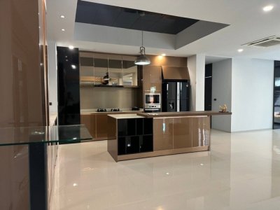 T26-843 ขาย บ้าน บ้านเดี่ยวหรู 3 ชั้น สุุขุมวิท 71 ปรีดีพนมยงค์ 26 ชั้นทั้งหมด 3 ชั้น ใกล้กับ ใกล้ทองหล่อ และเอกมัย - รูปที่ 3