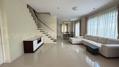 ทาวน์โฮม 3 ชั้น เออร์เบิน สาทร หลังริม ติดถนนราชพฤกษ์ - รูปที่ 3