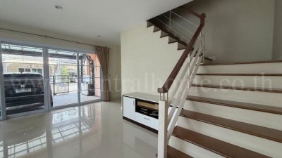 ทาวน์โฮม 3 ชั้น เออร์เบิน สาทร หลังริม ติดถนนราชพฤกษ์ - รูปที่ 5