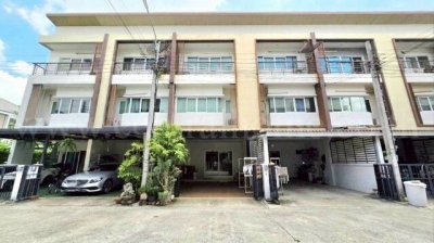 ลดราคา ทาวน์โฮม เดอะริคโค้ ทาวน์ วัชรพล บ้านสวย ถูกสุดในโครงการ
