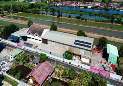 ขายโรงงานพร้อมเครื่องจักร และอาคารพาณิชย์ 3 ชั้น บนเนื้อที่ 2 ไร่ ย่านลำลูกกา คลอง 10 ขอ รง. ได้ - รูปที่ 2