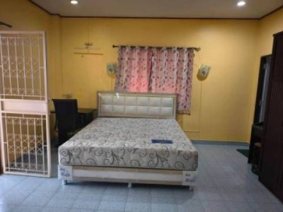 บ้านเดี่ยวให้เช่า ทำเลซอยเขาน้อย พัทยากลางเฟอร์นิเจอร์ครบ พร้อมเข้าอยู่ - รูปที่ 4