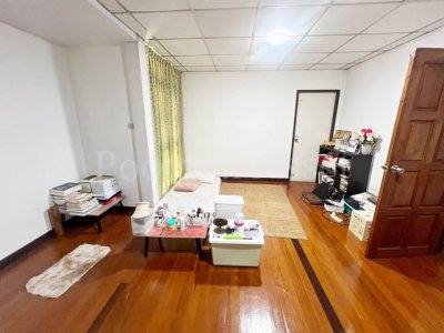 ขายบ้านเก่าพร้อมที่ดินแปลงใหญ่ 193 ตารางวา ซอยลาดพร้าว 92 ห่างจากถนนลาดพร้าว 200เมตร - รูปที่ 5