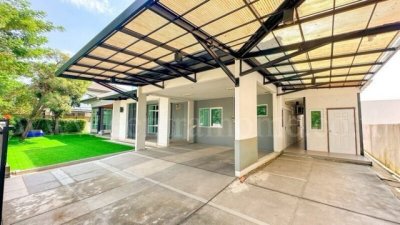 ราคาพิเศษ บ้านเดี่ยว มัณฑนา วงแหวน - บางบอน วิวทะเลสาบ Type ใหญ่ที่สุดในโครงการ - รูปที่ 2