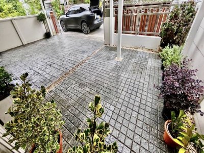 ให้เช่าทาวน์โฮม 2 ชั้น 3 ห้องนอน โครงการเดอะวิลเลจ บางนา กม. 10 ใกล้เมกะบางนา เฟอร์ครบ พร้อมอยู่ - รูปที่ 2