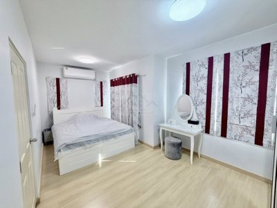 ให้เช่าทาวน์โฮม 2 ชั้น 3 ห้องนอน โครงการเดอะวิลเลจ บางนา กม. 10 ใกล้เมกะบางนา เฟอร์ครบ พร้อมอยู่ - รูปที่ 6