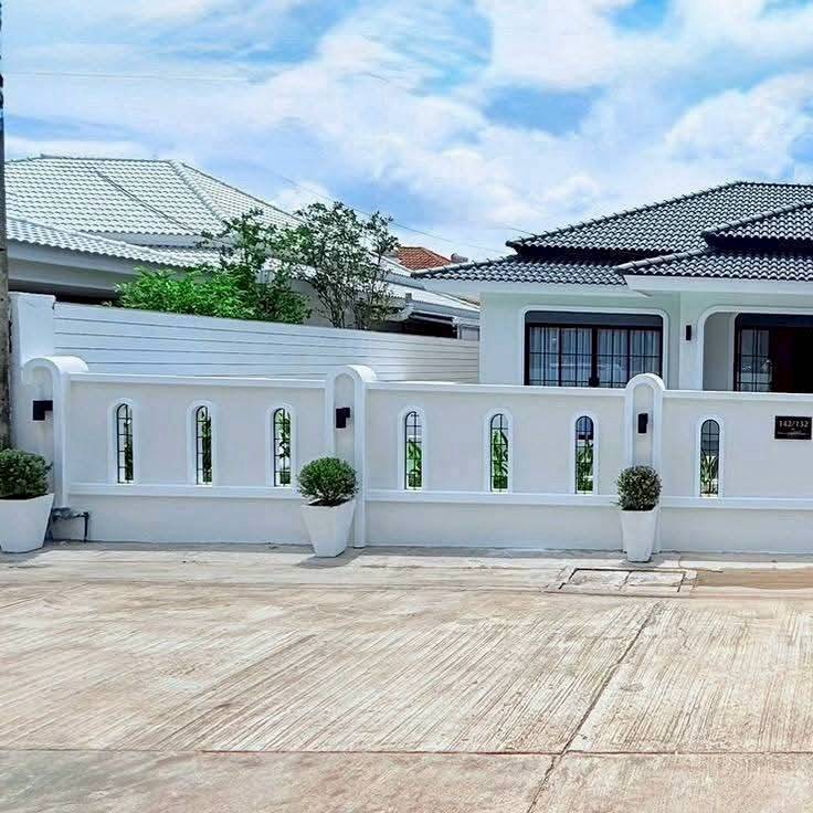 Pool villa for sale in Soi Siam. Fully built-in and furnished. Just bring your suitcase and move
