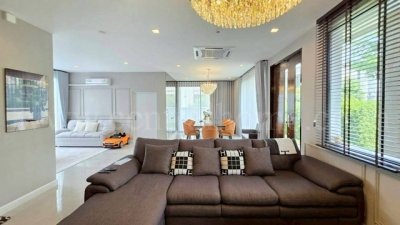 ขายด่วน บ้านเดี่ยว บางกอก บูเลอวาร์ด วิภาวดี - พหลโยธิน แปลงหน้าสวน - รูปที่ 2