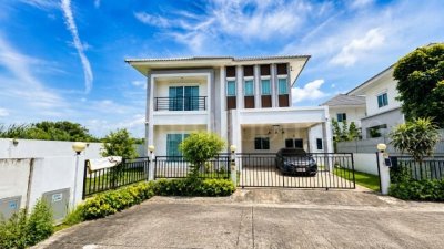 บ้านเดี่ยว ลลินทาวน์ แลนซีโอ คริป ลาดกระบัง - สุวรรณภูมิ หลังมุม เฟอร์ครบ-พร้อมอยู่