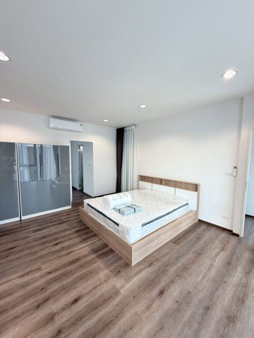 BH4194 ให้เช่าโฮมออฟฟิศ 4 ชั้น โครงการ 128 Possible Private Home Office วัชรพล สายไหม ใกล้ BTS สายหยุด พร้อมเฟอร์นิเจอร์ - รูปที่ 2