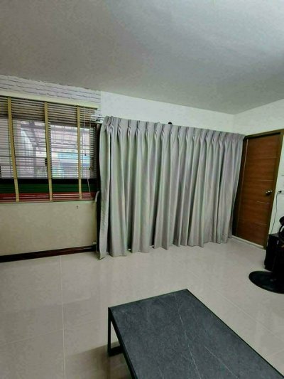 ให้เช่าทาวน์โฮม 4 ชั้น 220 ตรม. ลาดพร้าว 64 (เกตุนุติ 12) บ้านสวยเพิ่งรีโนเวทใหม่ เหมาะอยู่อาศัยหรือทำโฮมออฟฟิศ - รูปที่ 3