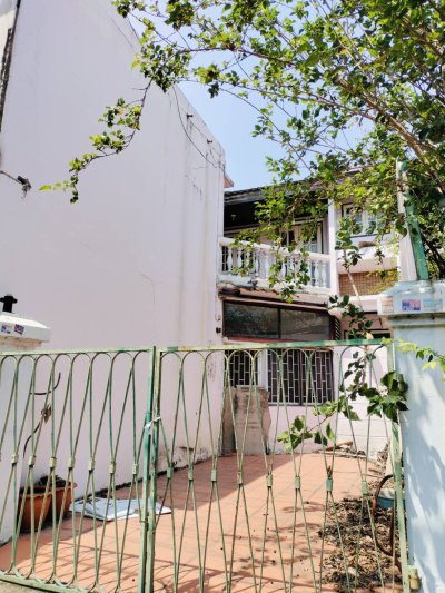 ขายบ้านหมู่บ้านราชาวิลล่า 2   2 ชั้น โชคชัย 4 แยก 64  43 ตร.ว. - รูปที่ 3