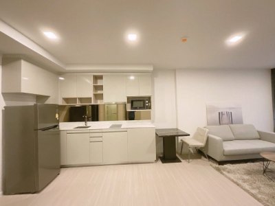 Quintara Sukhumvit 42 nice clean 6th floor BTS Ekkamai - รูปที่ 3