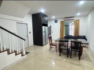 ให้เช่าทาวน์โฮม 3 ชั้น 4 ห้องนอน โครงการบ้านกลางเมือง แกรนด์ เดอ ปารีส รัชดา เหม่งจ๋าย ติดนานาชาติสิงคโปร์ SISB ประชาอุทิศ ห้วยขวาง - รูปที่ 5
