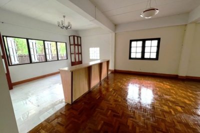 ขายทาวน์เฮ้าส์ 2 ชั้น จำนวน 2 หลัง สันติ สันกำแพง เชียงใหม่ - รูปที่ 4