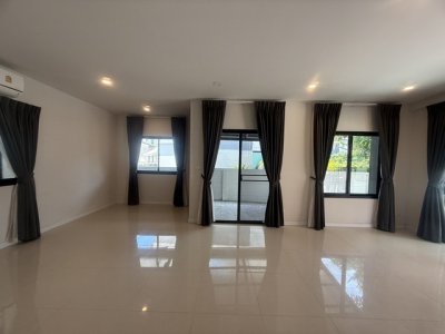 MT218 ขายด่วน ราคาดี บ้านเดี่ยว บริทาเนีย บางนา สุวรรณภูมิ กม.26 ที่ดิน 50.7 ตร.วา 3 ห้องนอน 3 ห้องน้ำ จอดรถ 2 คัน Tel.085-346-3838 - รูปที่ 4