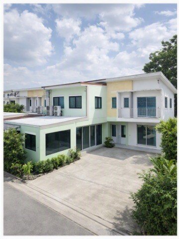ทำเลบางนา แบริ่ง บ้านเดี่ยวให้เช่า 4 นอน 2 น้ำ ศรีด่าน 1-7 ใกล้รร.เซนต์โยเซฟ บางนา 700 ม.58 ตร.ว.232 ตร.ม.หลังใหญ่ พร้อมสวนส่วนตัว - รูปที่ 5