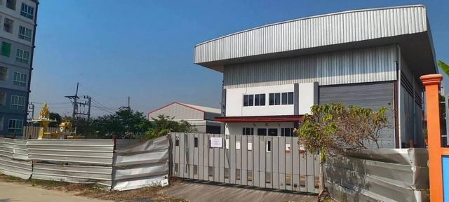 ขายโรงงาน เนื้อที่ 298 ตรว. พื้นที่ใช้สอย 327 ตรม. บ่อวิน ศรีราชา ชลบุรี​