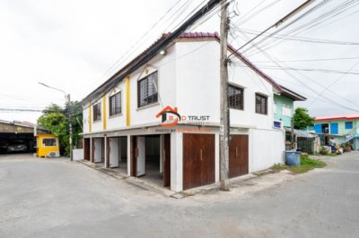 ขาย ทาวน์โฮม 2 ชั้น ถ.ศรีนครินทร์ 27ตร.ว. หลังมุม ในซ.ศรีด่าน 1/5 พร้อมอยู่ - รูปที่ 2