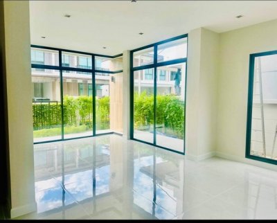 บ้านเดี่ยว 2 ชั้น บ้านใหม่ไม่เคยเข้าอยู่ Bangkok Boulevard รามคำแหง-วงแหวน 4 ห้องนอน | ห้องน้ำในตัวครบทุกห้อง | Smart Home - รูปที่ 3