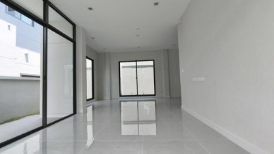 บ้านเดี่ยว 2 ชั้น บ้านใหม่ไม่เคยเข้าอยู่ Bangkok Boulevard รามคำแหง-วงแหวน 4 ห้องนอน | ห้องน้ำในตัวครบทุกห้อง | Smart Home - รูปที่ 5
