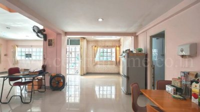จองด่วน ทาวน์เฮ้าส์ 2 ชั้นครึ่ง สรานนท์ ติวานนท์ - ปากเกร็ด หลังมุม - รูปที่ 3